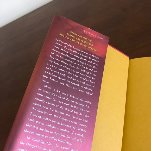 Catching Fire (The Hunger Games) Pre-Owned Book. - Picture 8 of 11